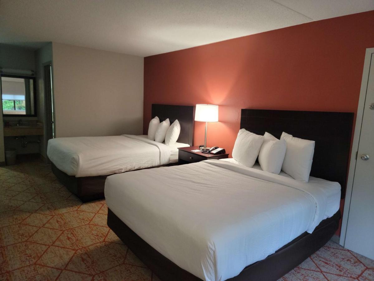 Spark By Hilton Hummelstown 3*